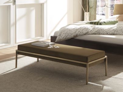 Banc Topa 4 en métal, Hasena fabricant Suisse. Le Monde du Lit