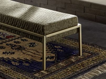 Banc Topa en métal, Hasena fabricant Suisse. Le Monde du Lit