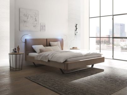 HASENA - Table de nuit en bois massif