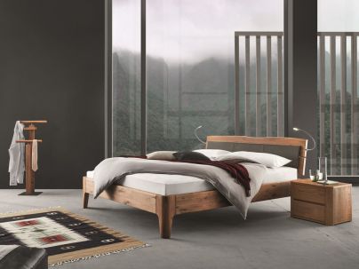 HASENA - Table de nuit en bois massif