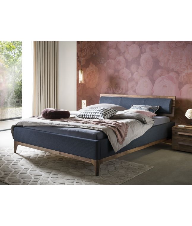 HASENA - Lit capitonné avec tête et pieds de lit en noyer massif