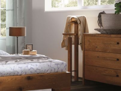 HASENA - Valet en bois massif