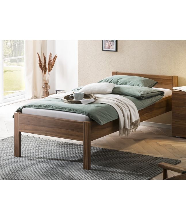 HASENA - Lit en teinte noyer