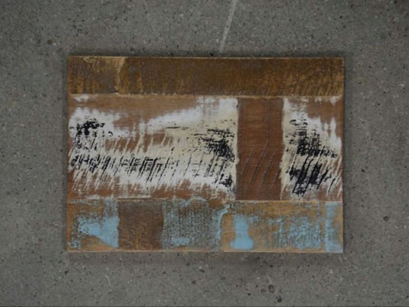 Echantillon pour votre meuble en hévéa de la Collection Industry.