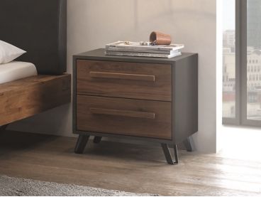 Chevet Oak Jone