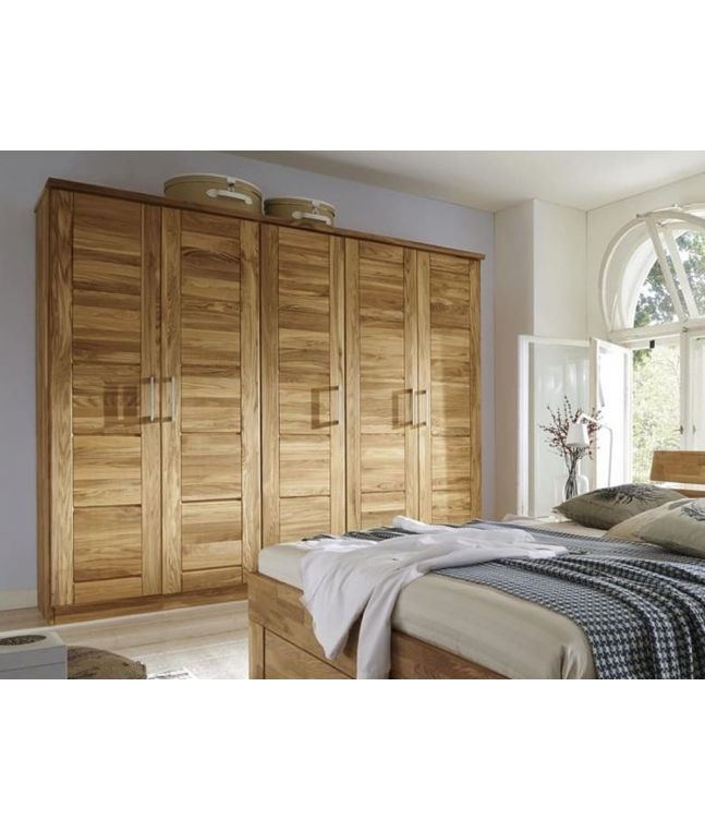 Armoire en chêne massif FSC