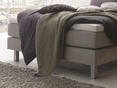 HASENA - Zoom sur le lit boxspring Basio