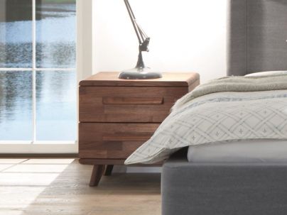 HASENA - Table de nuit en bois massif