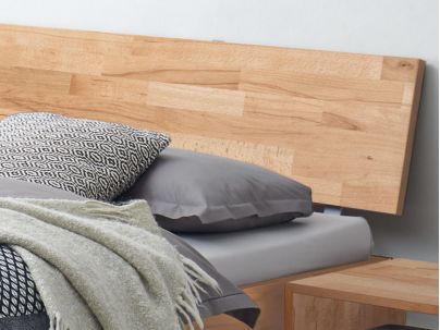 Lit wood Ancona en hêtre coeur rouge massif, Hasena fabricant Suisse. Meuble pour la chambre. Le Monde du Lit