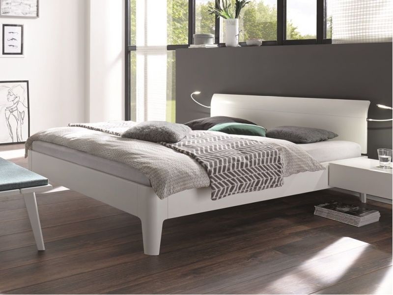 Lit Xyvola en hêtre massif blanc, Hasena fabricant Suisse. Meuble pour la chambre