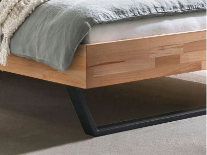 Lit Asti en hêtre coeur rouge massif haut de gamme, en bois massif | Le Monde du Lit