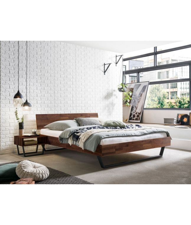 HASENA - Lit en noyer massif