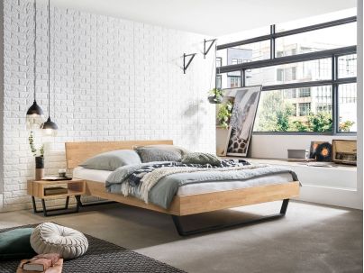 HASENA - Table de nuit en bois massif