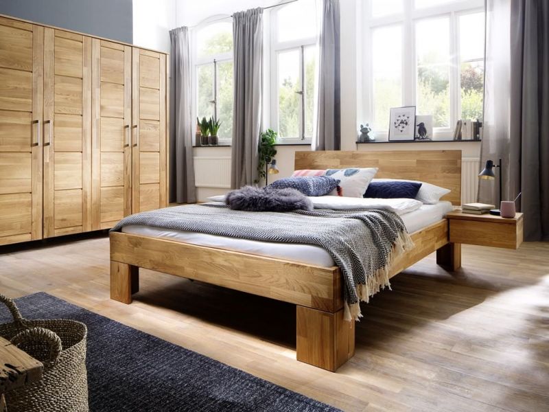 Lit Louis en chêne massif haut de gamme, meuble pour la chambre. Le Monde du Lit