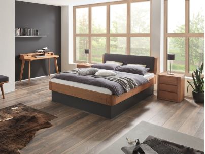 Banc Oak Aska en chêne sauvage massif, Hasena fabricant Suisse. Meuble pour la chambre