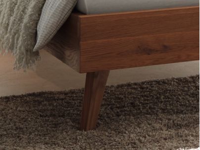 Lit Leni en chêne sauvage massif de qualité, Hasena fabricant Suisse.