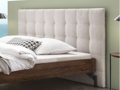 HASENA - Lit en bois massif