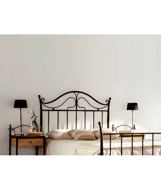 Tête de lit Lola 160 cm en fer forgé noir. Meuble design pour la chambre. Le Monde du Lit