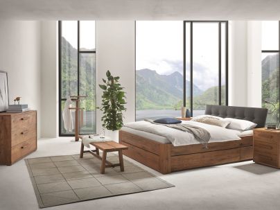 Lit Cassone en chêne massif, Hasena fabricant Suisse. Meuble pour la chambre. Le Monde du Lit