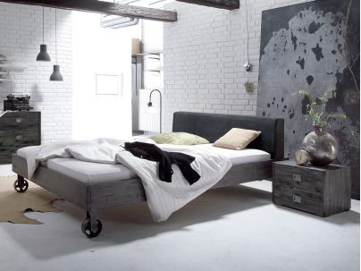 HASENA - Table de nuit en bois massif