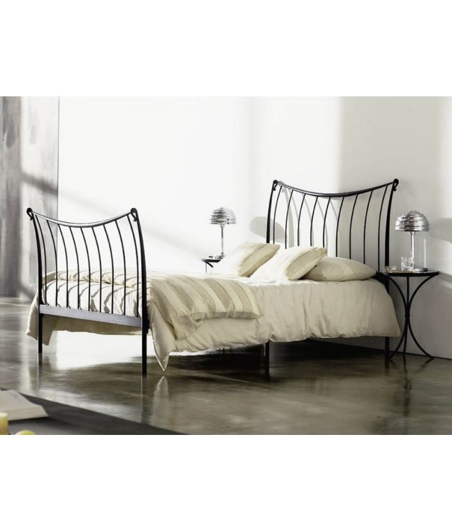 Lit Nuria en fer forgé haut de gamme. Meuble pour la chambre. Le Monde du Lit