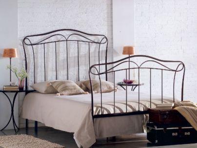 Lit Dalia en fer forgé haut de gamme. Meuble pour la chambre. Le Monde du Lit