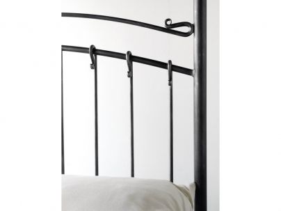 Lit Sofia en fer forgé haut de gamme. Meuble pour la chambre. Le Monde du Lit