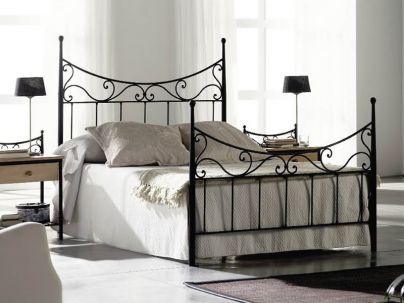 Lit Conos en fer forgé haut de gamme. Meuble pour la chambre. Le Monde du Lit