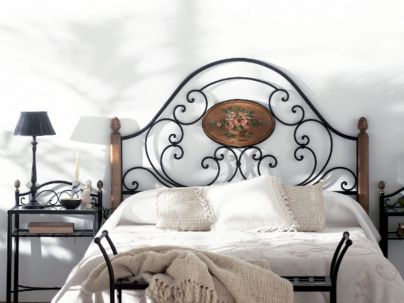 Tête de lit Florencia en fer forgé. Meuble design pour la chambre. Le Monde du Lit