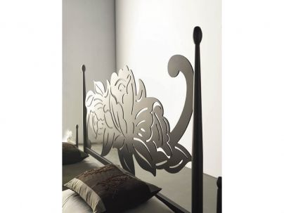 Tête de lit Rosalia en fer forgé. Meuble design pour la chambre. Le Monde du Lit