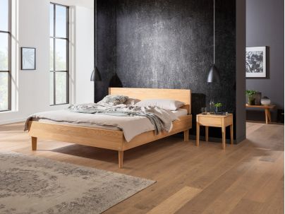 Lit Lara en chêne massif  | Collection Woodline | Le Monde du Lit