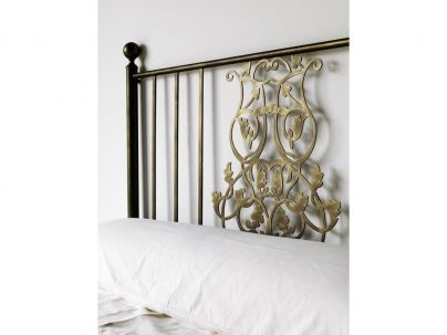 Tête de lit Genova en fer forgé. Meuble design pour la chambre. Le Monde du Lit