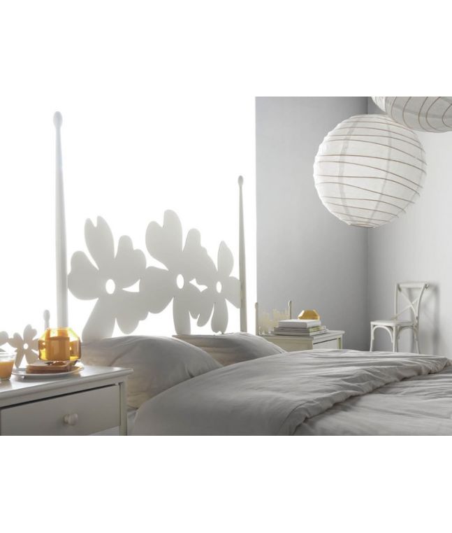 Tête de lit Lino en fer forgé. Meuble design pour la chambre. Le Monde du Lit