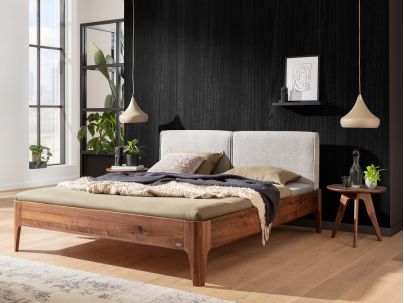 HASENA - Lit en noyer massif