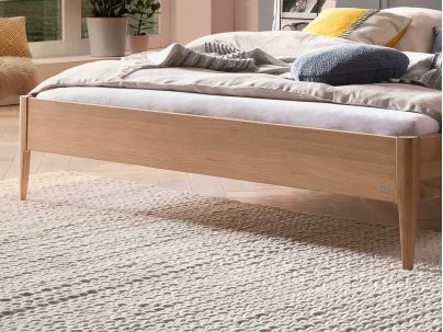 Lit Pieve en chêne massif bright haut de gamme | collection LOUNGE | Le Monde du Lit