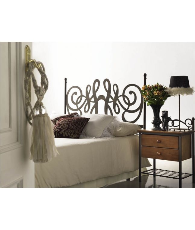 Tête de lit Lira en fer forgé. Meuble design pour la chambre. Le Monde du Lit
