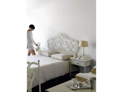 Tête de lit Venus en fer forgé. Meuble design pour la chambre. Le Monde du Lit