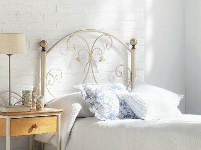 Tête de lit Paloma en fer forgé. Meuble design pour la chambre.