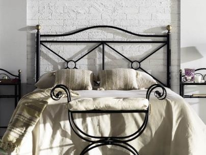 Tête de lit Andrea en fer forgé. Meuble design pour la chambre. Le Monde du Lit