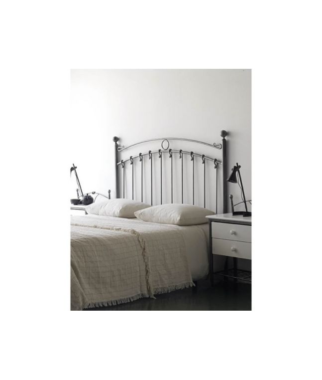 Tête de lit Sofia en fer forgé. Meuble design pour la chambre. Le Monde du Lit