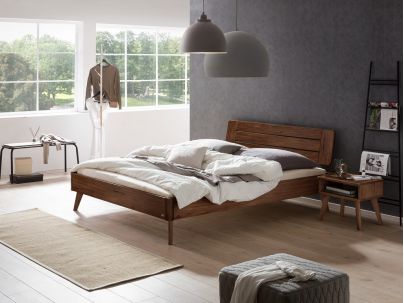 Lit Rubiera en noyer massif haut de gamme de notre collection LOUNGE