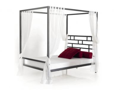 Lit baldaquin Roma en fer forgé haut de gamme. Meuble pour la chambre. Le Monde du Lit