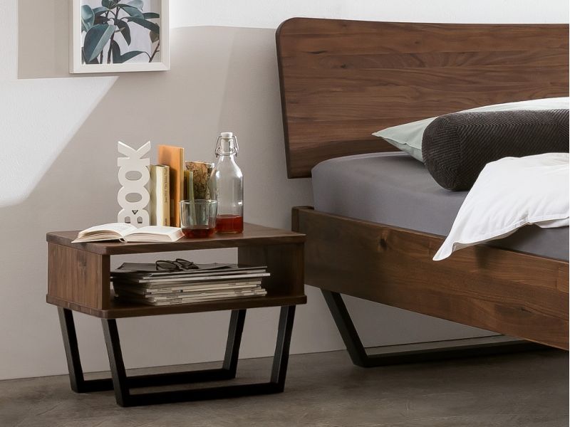 HASENA - Chevet en noyer massif