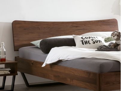 HASENA - Lit en bois massif
