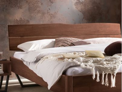 HASENA - Lit en bois massif