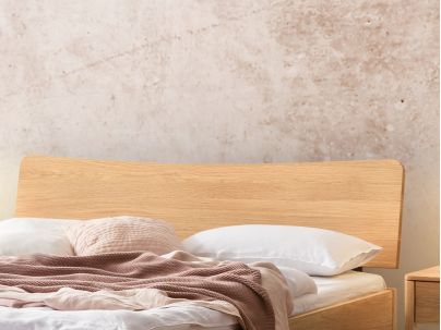 HASENA - Lit en bois massif