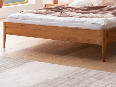 Lit Spezia en chêne noueux naturel massif haut de gamme de notre collection LOUNGE