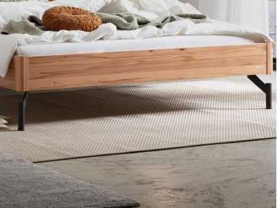 Lit Broni en hêtre noueux massif haut de gamme de notre collection LOUNGE