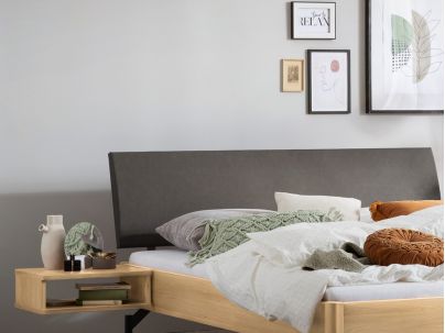 HASENA - Lit en bois massif