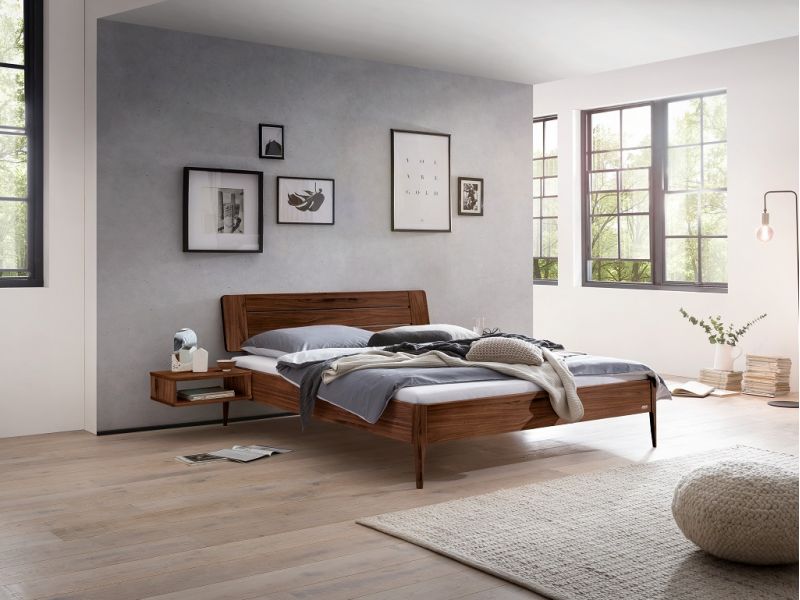 HASENA - Lit en noyer massif